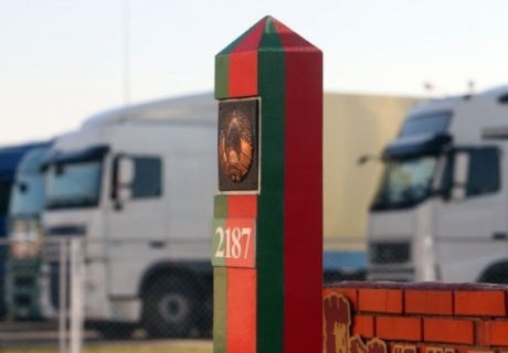 Не повлияет ли ситуация с закрытием российско - белорусской границы на сроки поставок мебели